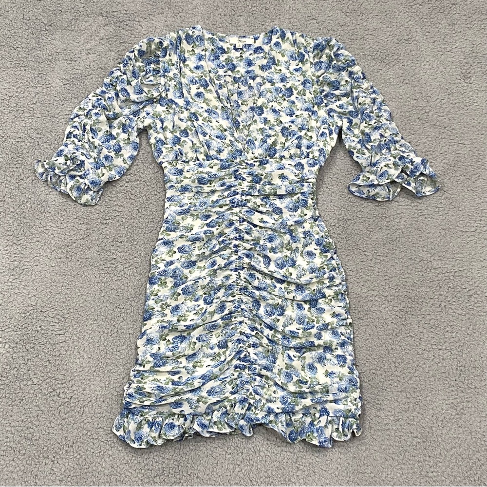 MABLE Dress Womens Small Blue RUCHED FLORAL BODYCON Low V Neck Ruffle 3/4 Sleeve